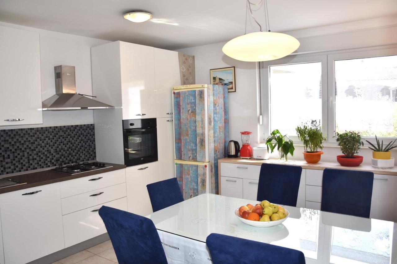 Apartment Bulimbasic Split Exteriör bild